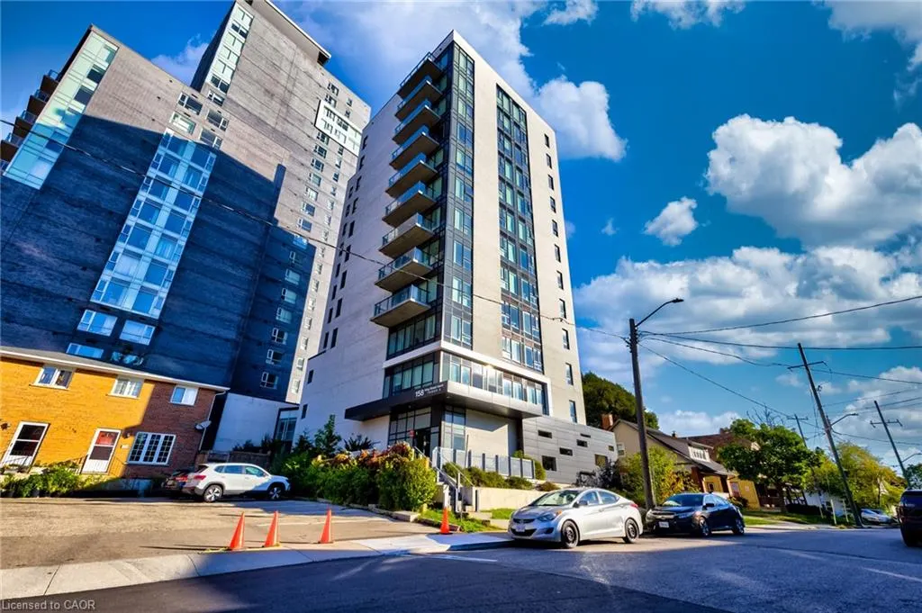 158 King Street N, #1501