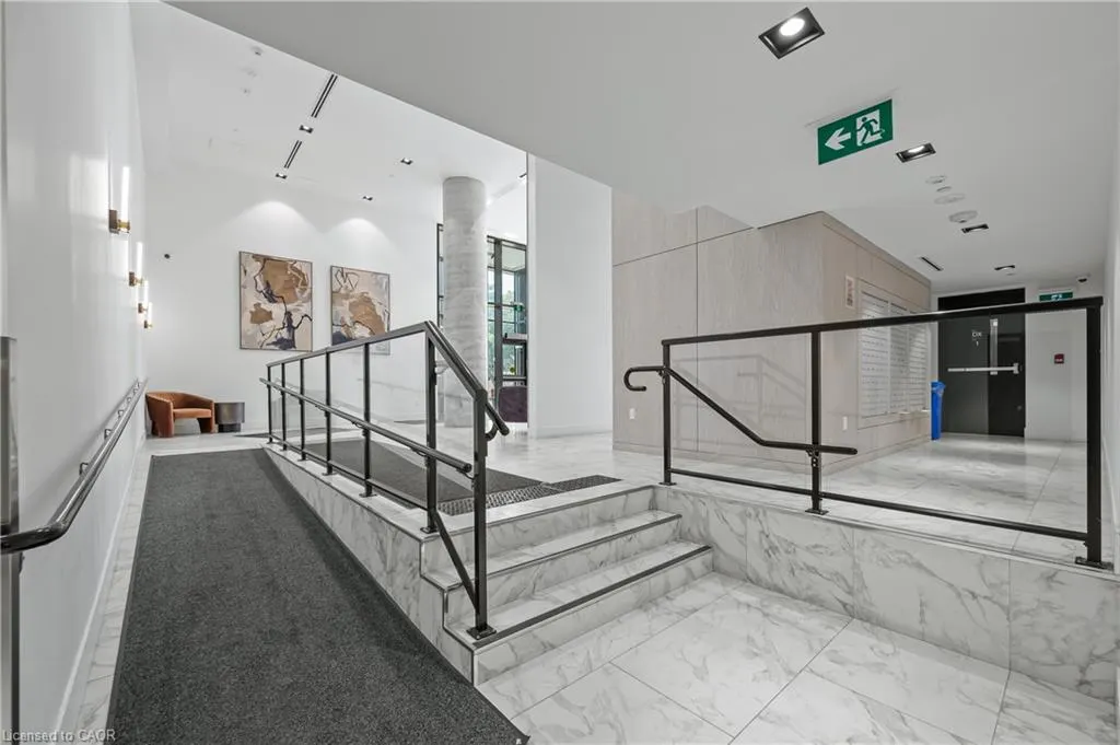 15 Wellington Street, #318