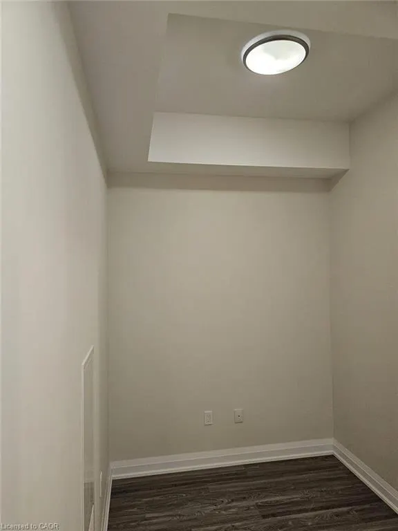 15 Wellington Street, #318