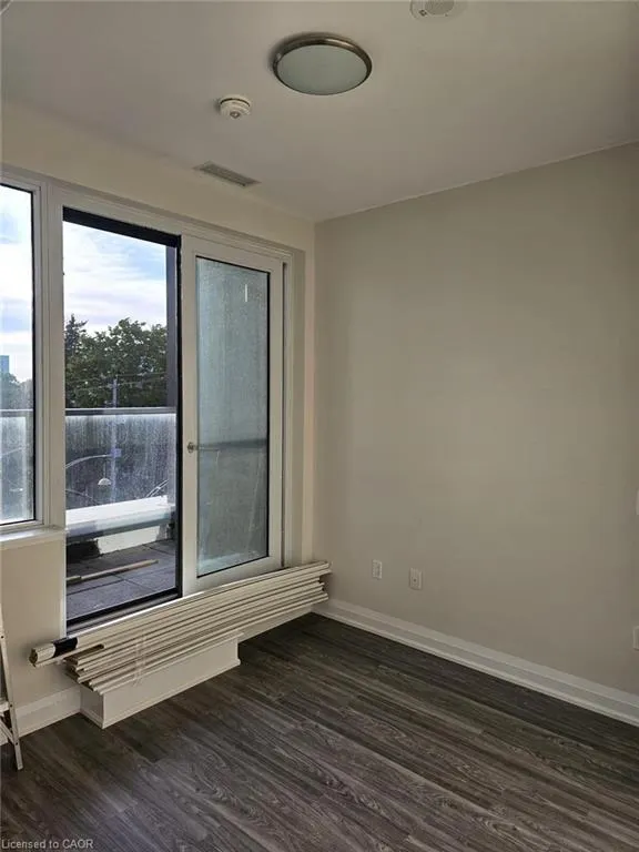 15 Wellington Street, #318