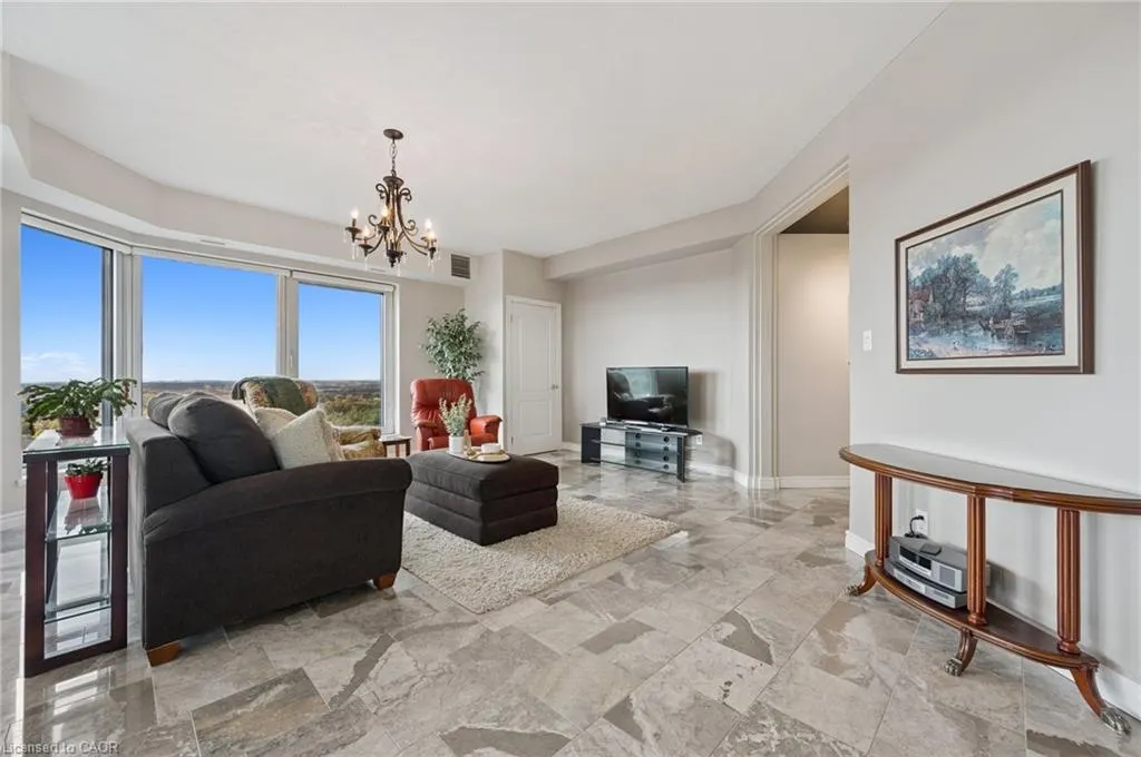 190 Hespeler Road, #1902