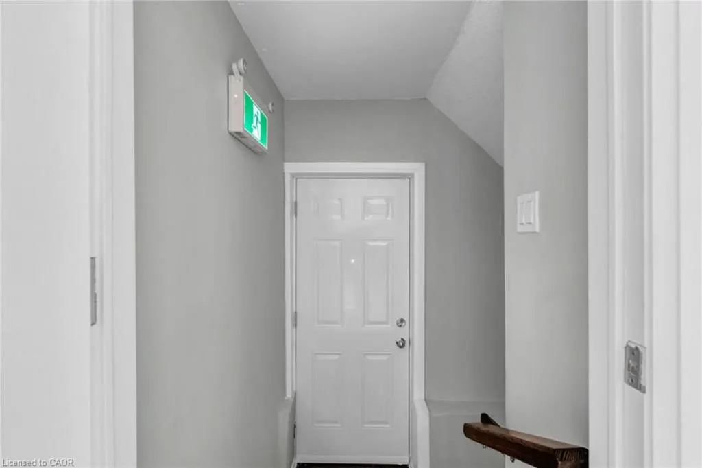 242 Raspberry Place, #BASEMENT