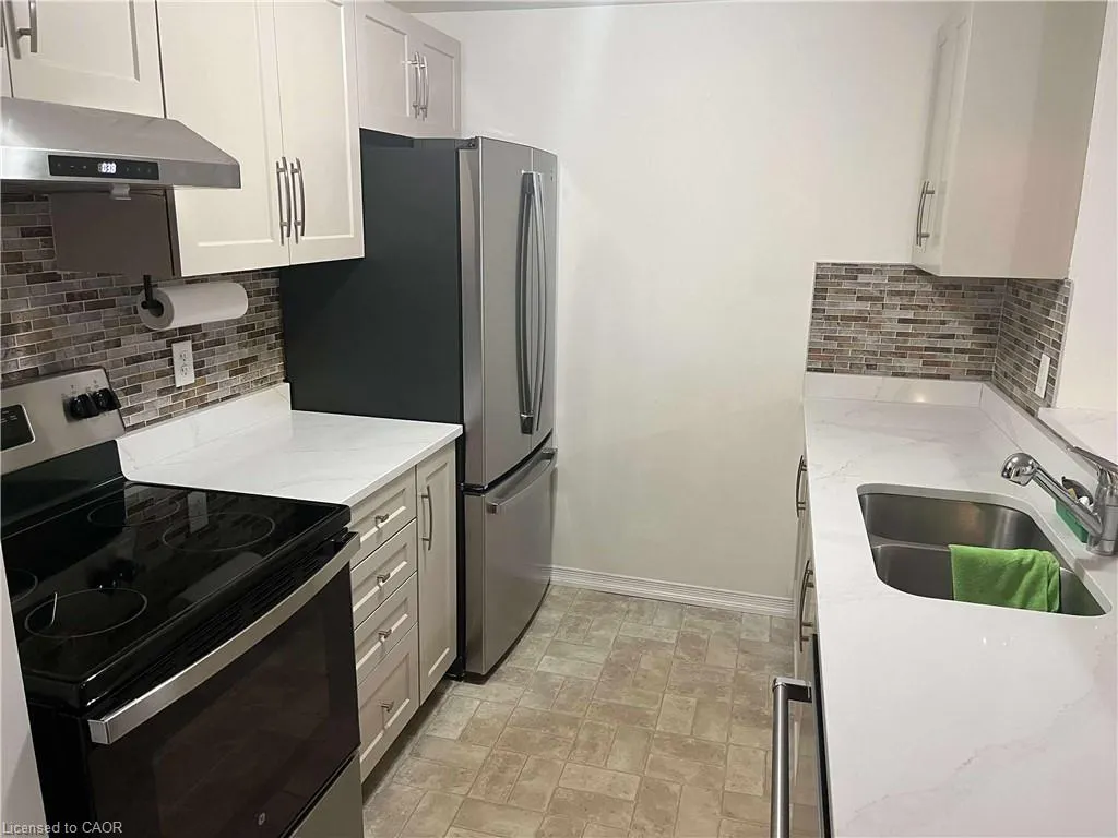 45 Cedarhill Crescent, #10A