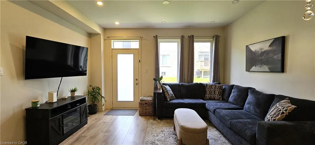 11 Gledhill Crescent