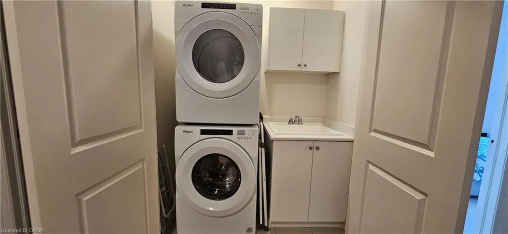 11 Gledhill Crescent