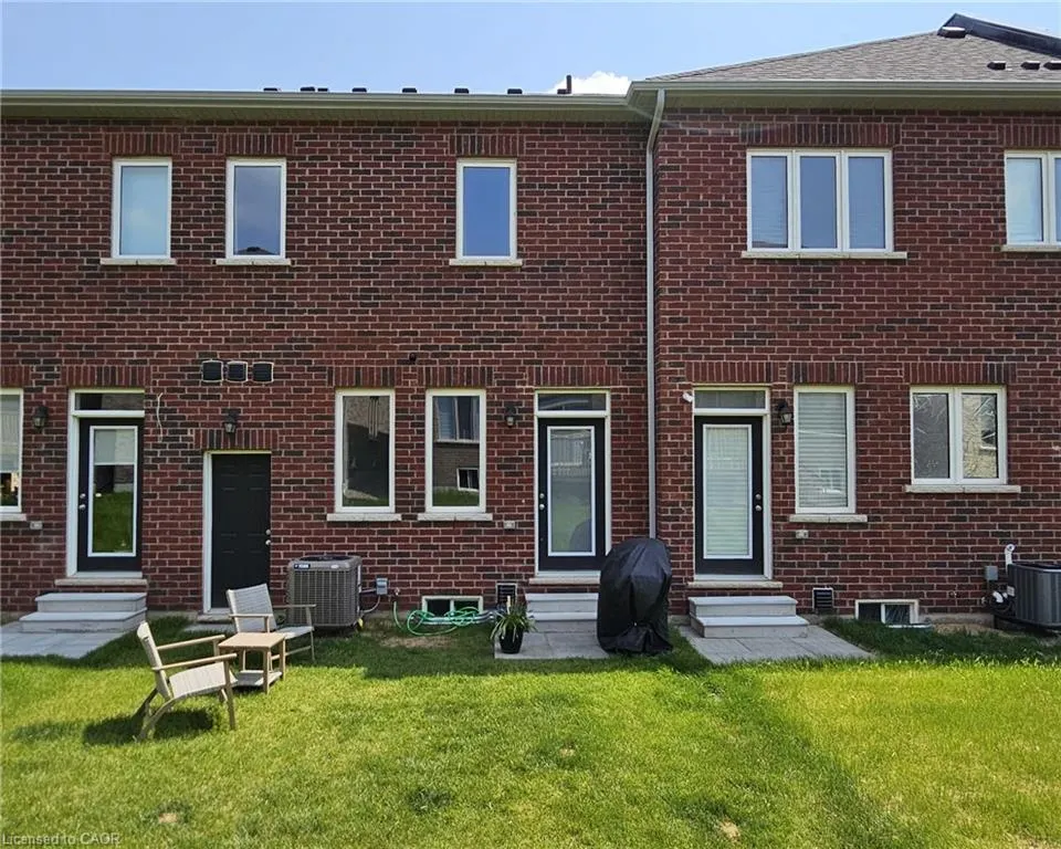 11 Gledhill Crescent