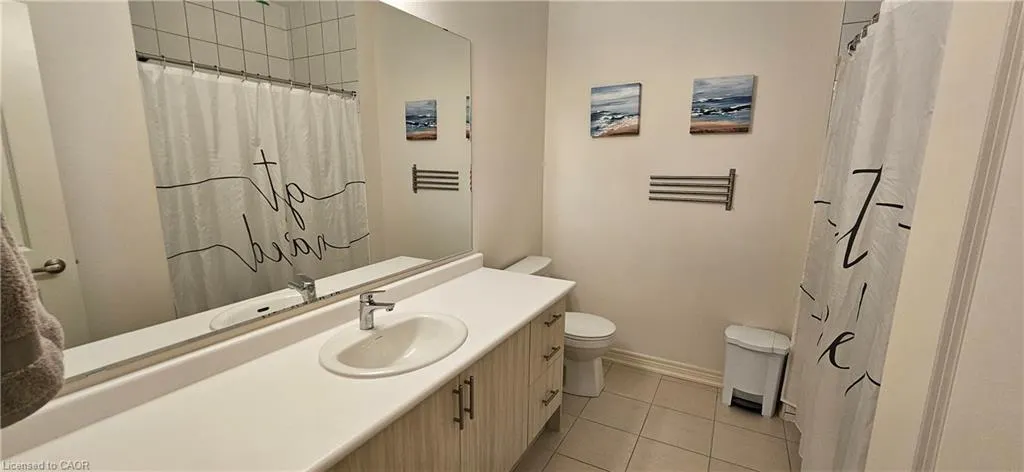 11 Gledhill Crescent