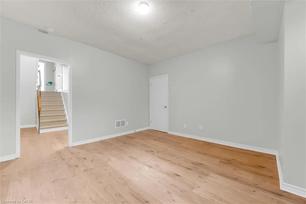 1310 Hampton Street, #19