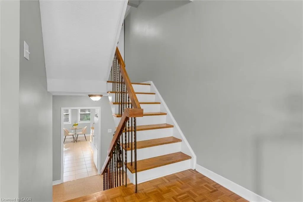 1310 Hampton Street, #19