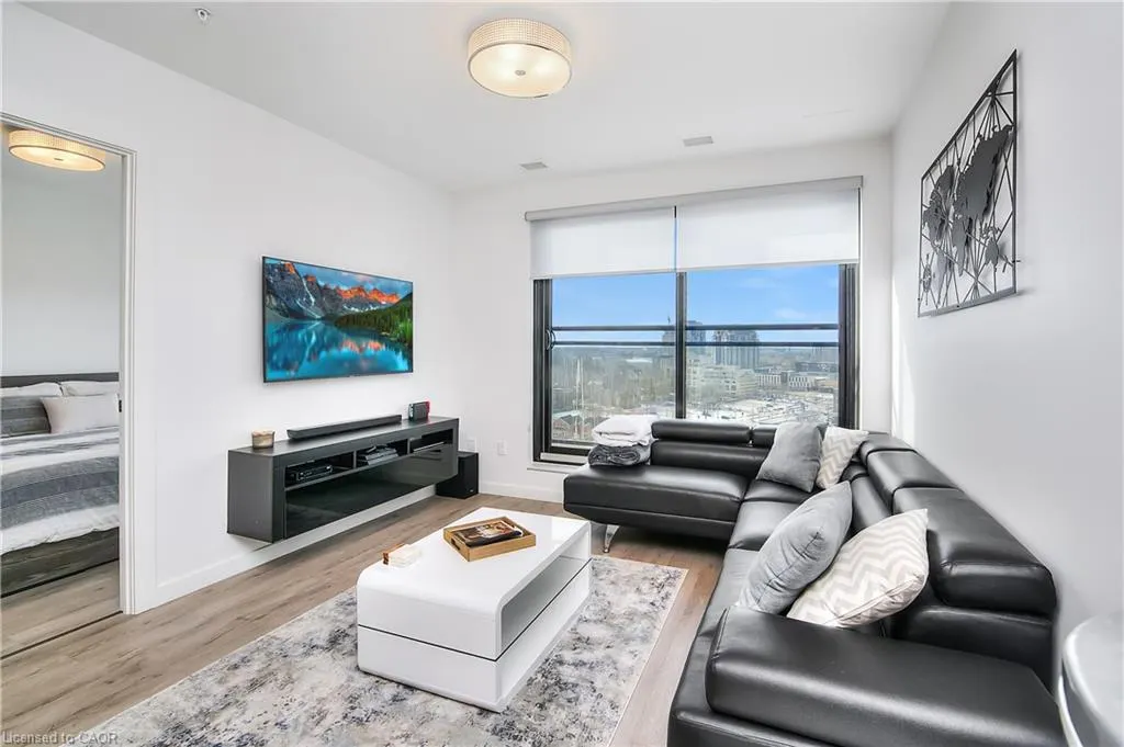 181 King Street S, #1007