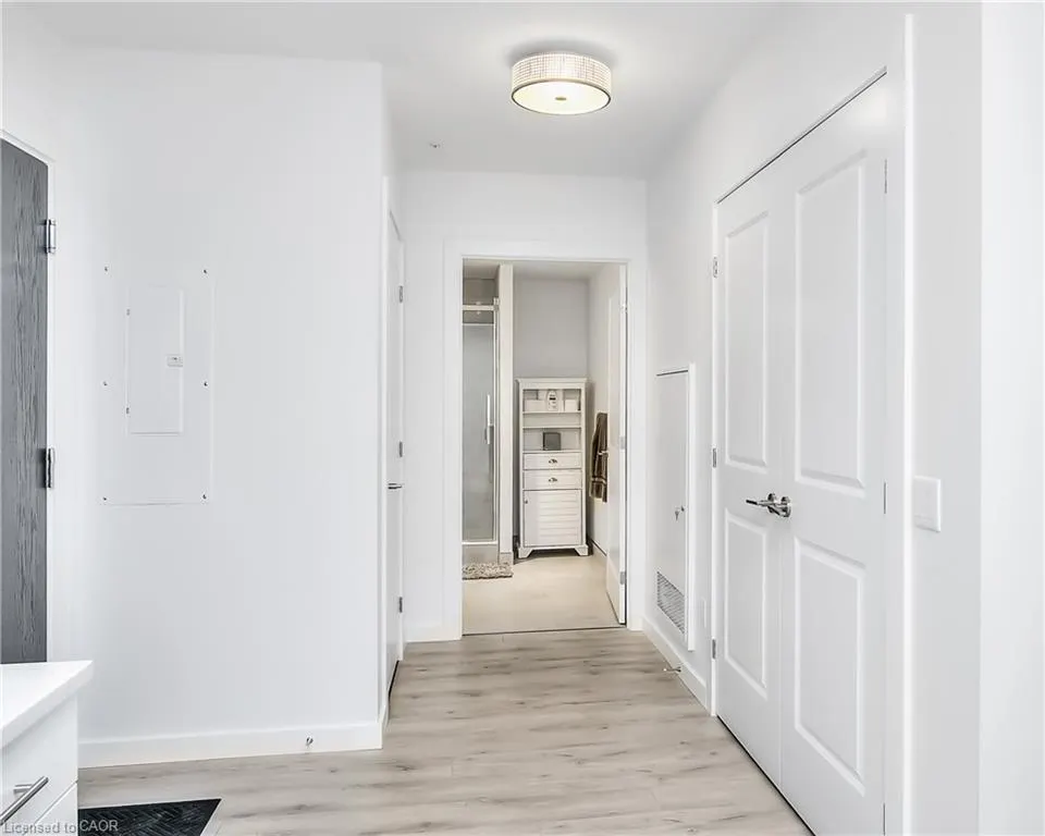 181 King Street S, #1007