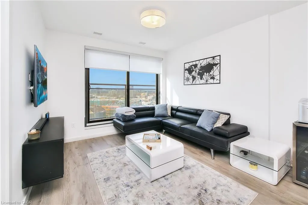 181 King Street S, #1007