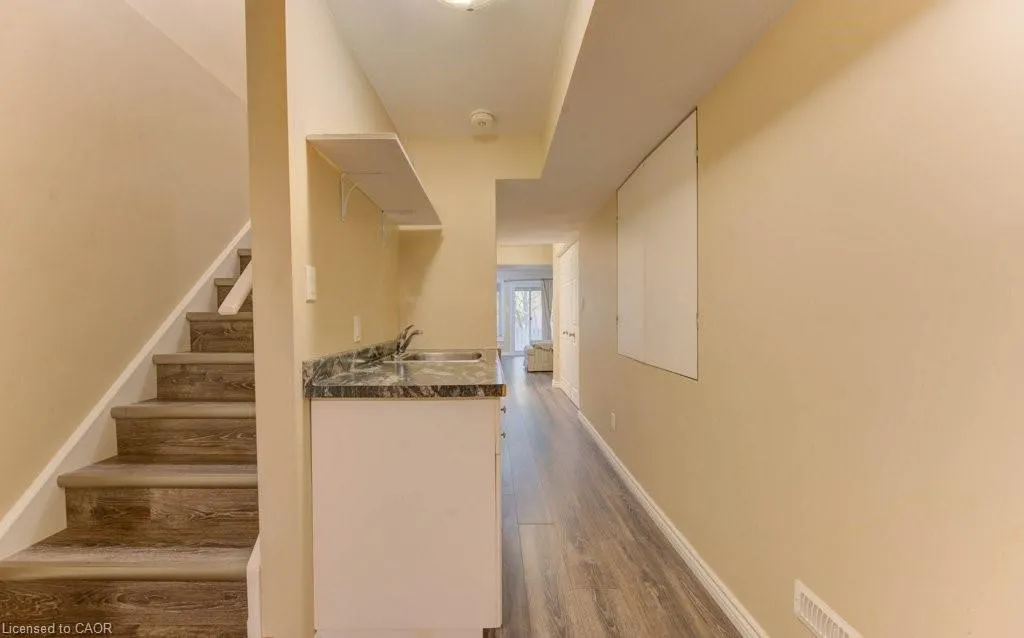 330 Dearborn Boulevard, #7