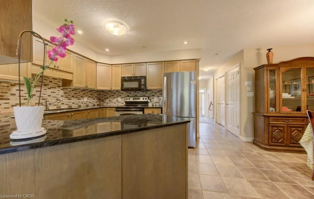 330 Dearborn Boulevard, #7