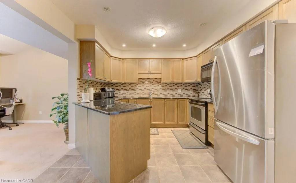 330 Dearborn Boulevard, #7