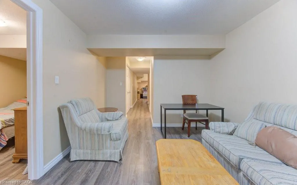 330 Dearborn Boulevard, #7