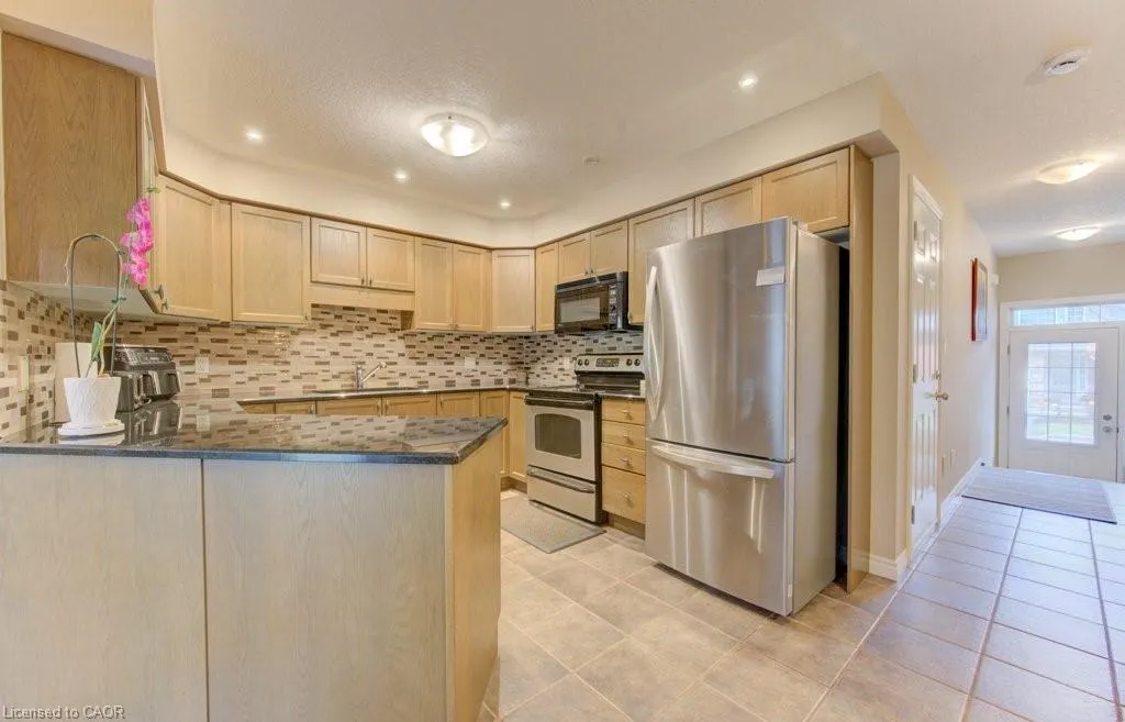 330 Dearborn Boulevard, #7