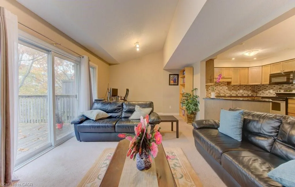 330 Dearborn Boulevard, #7