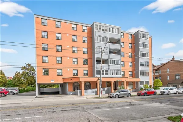 23 Main Street, #507