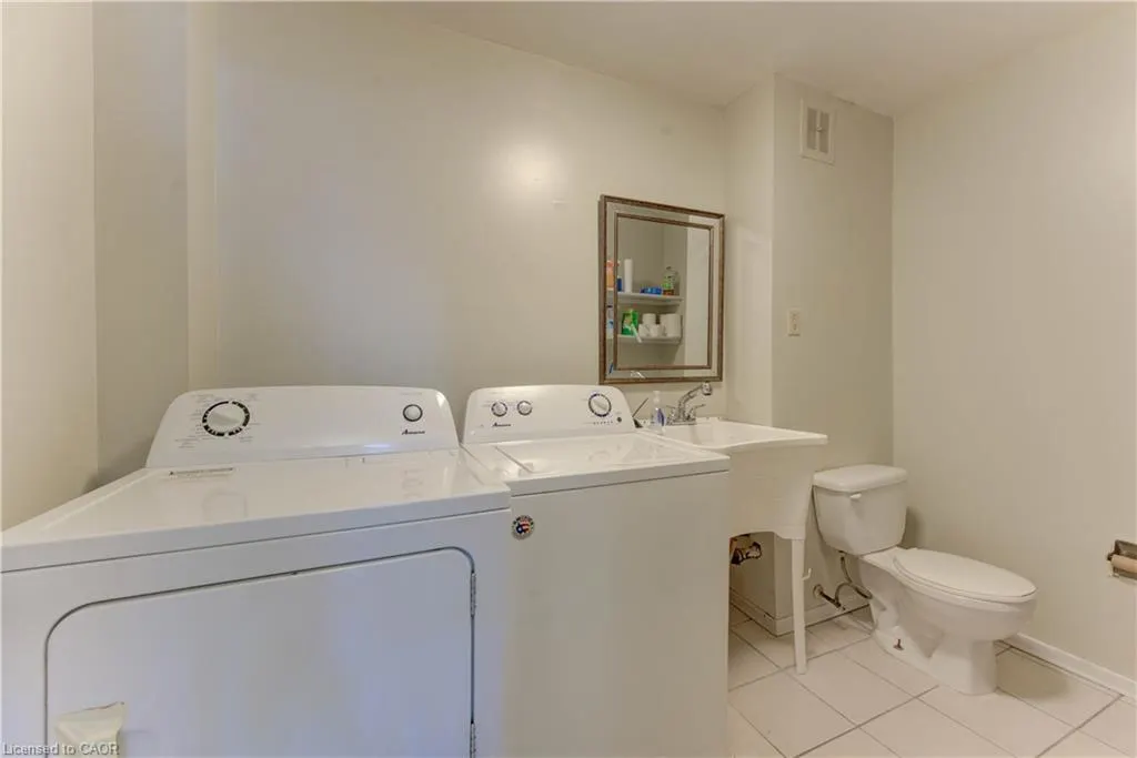 14 Williamsburg Road, #47