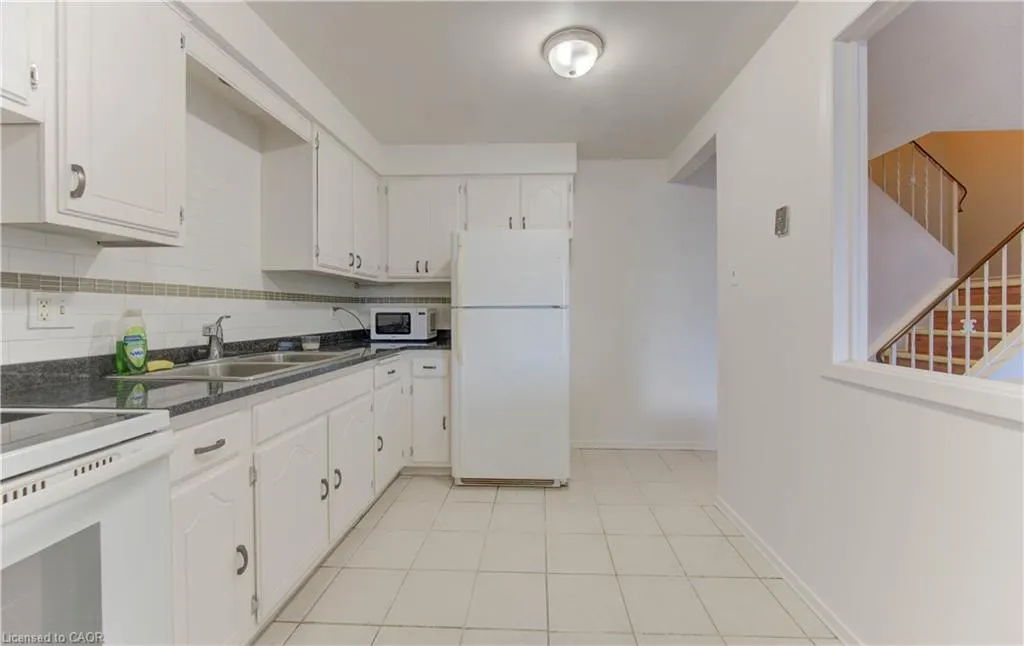 14 Williamsburg Road, #47