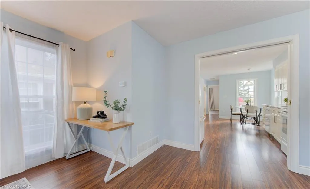 113 Wake Robin Drive