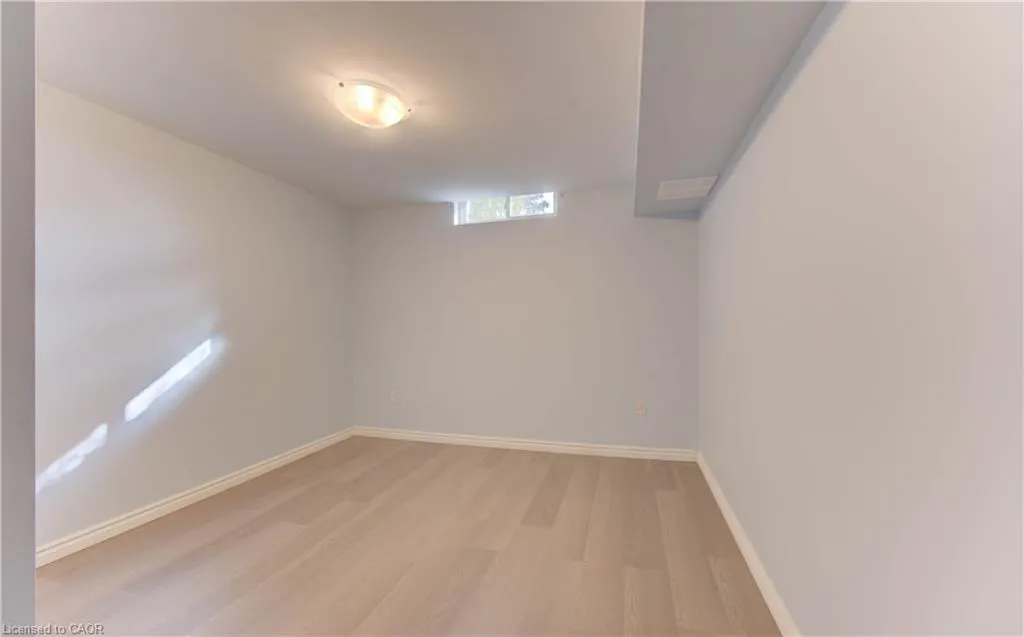 113 Wake Robin Drive