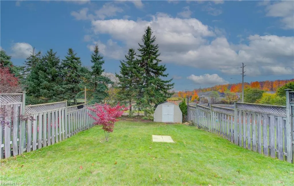 113 Wake Robin Drive