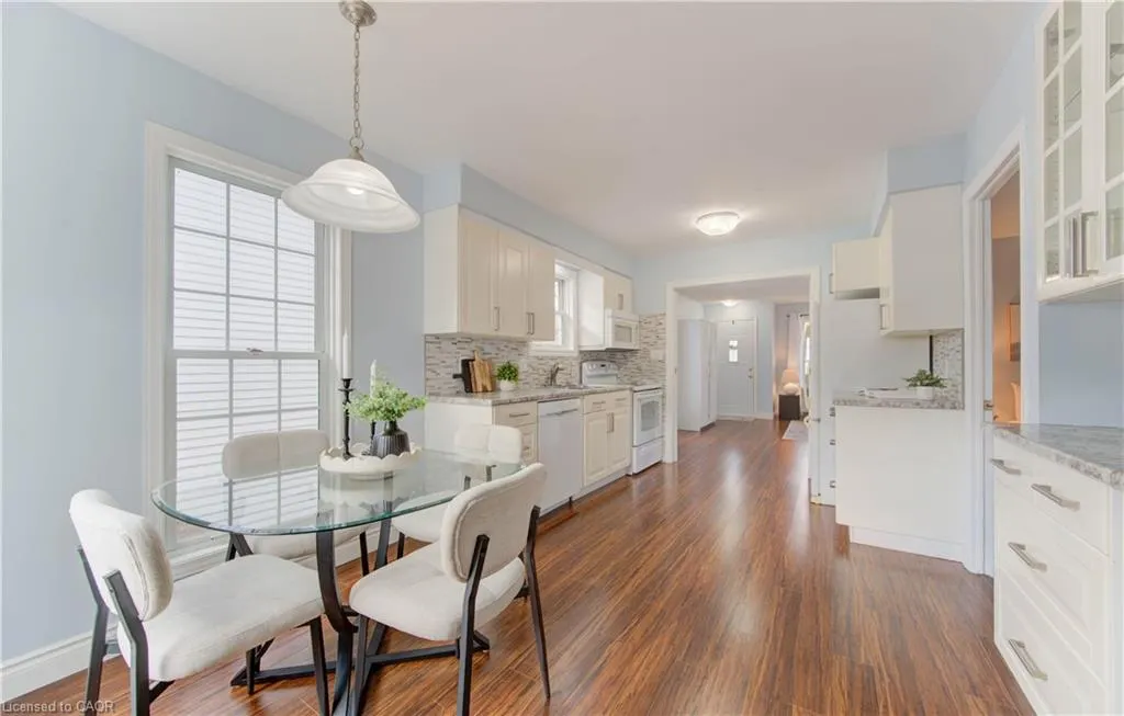 113 Wake Robin Drive