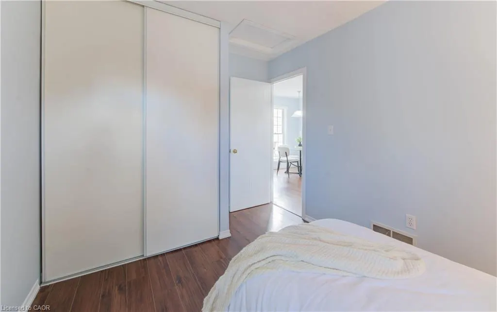 113 Wake Robin Drive