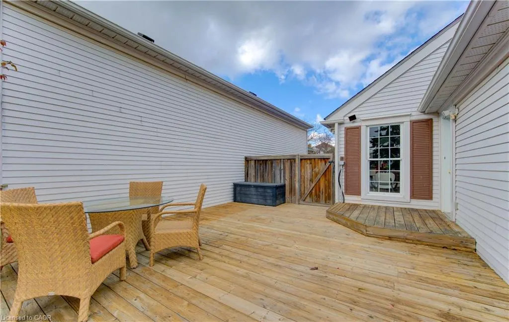 113 Wake Robin Drive