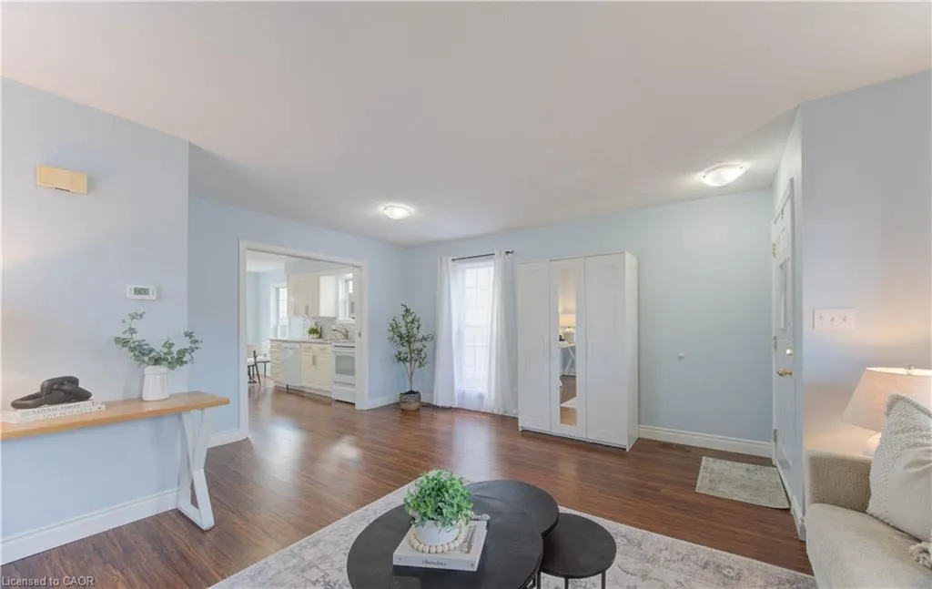 113 Wake Robin Drive