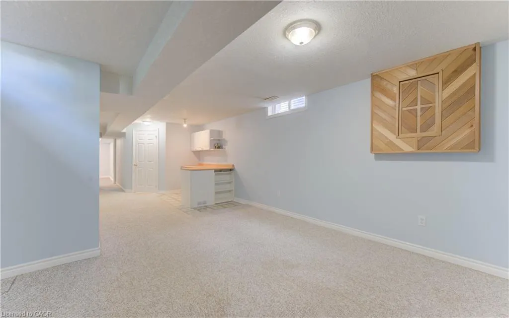 113 Wake Robin Drive