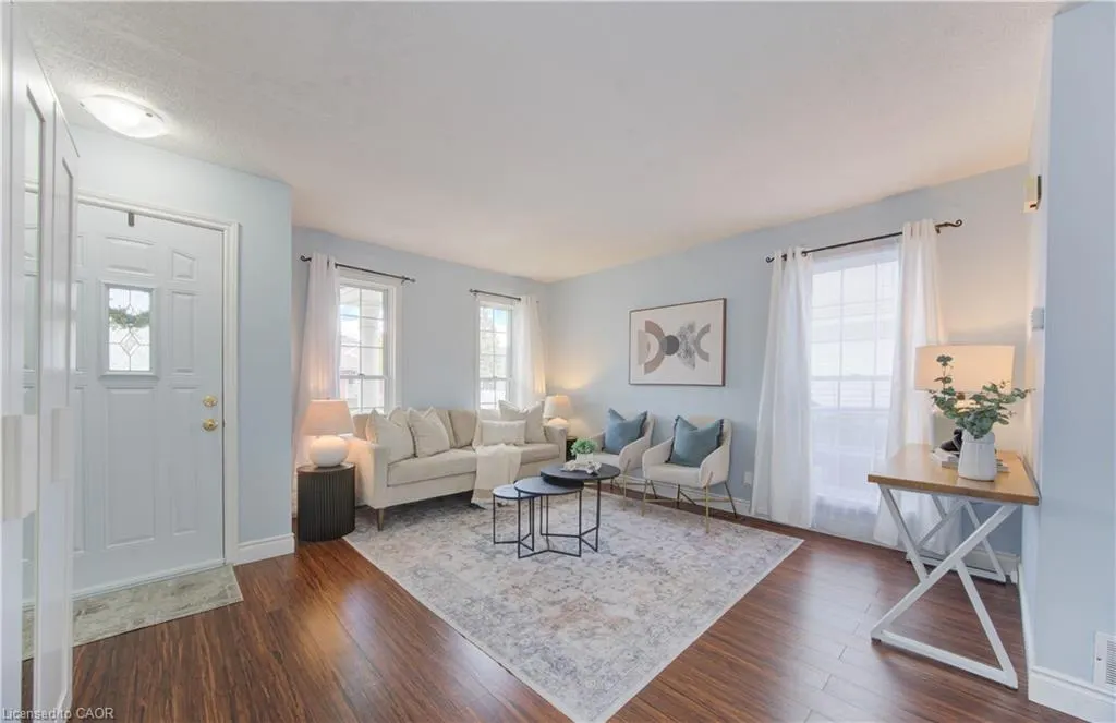 113 Wake Robin Drive