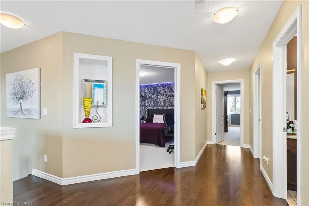 113 Couling Crescent, #UPPER