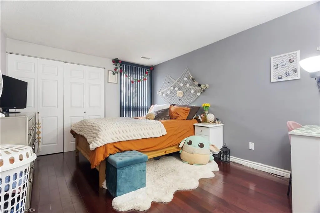 65 Glamis Street, #17