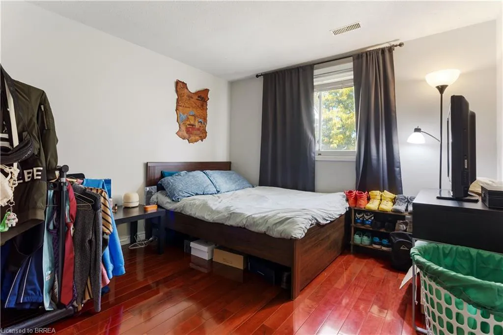 65 Glamis Street, #17