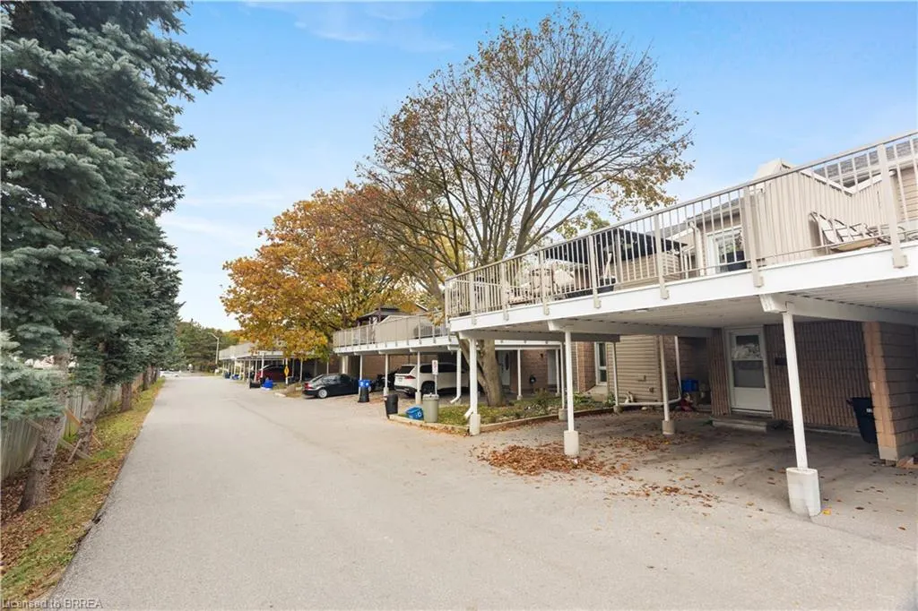 65 Glamis Street, #17