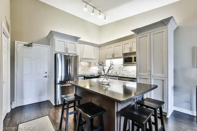 1441 Walker's Line, #409