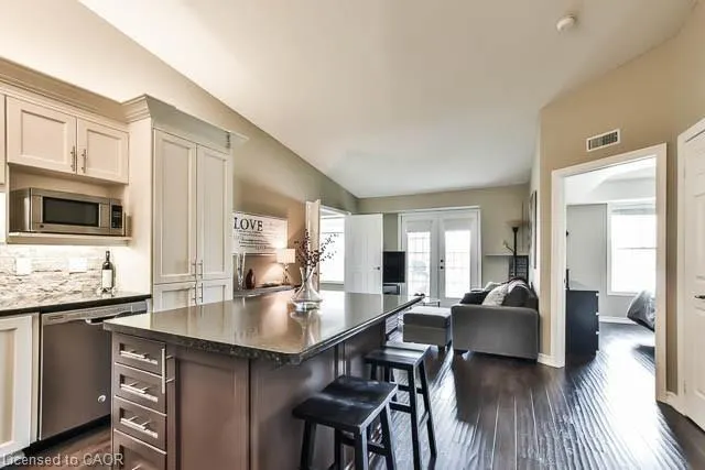 1441 Walker's Line, #409