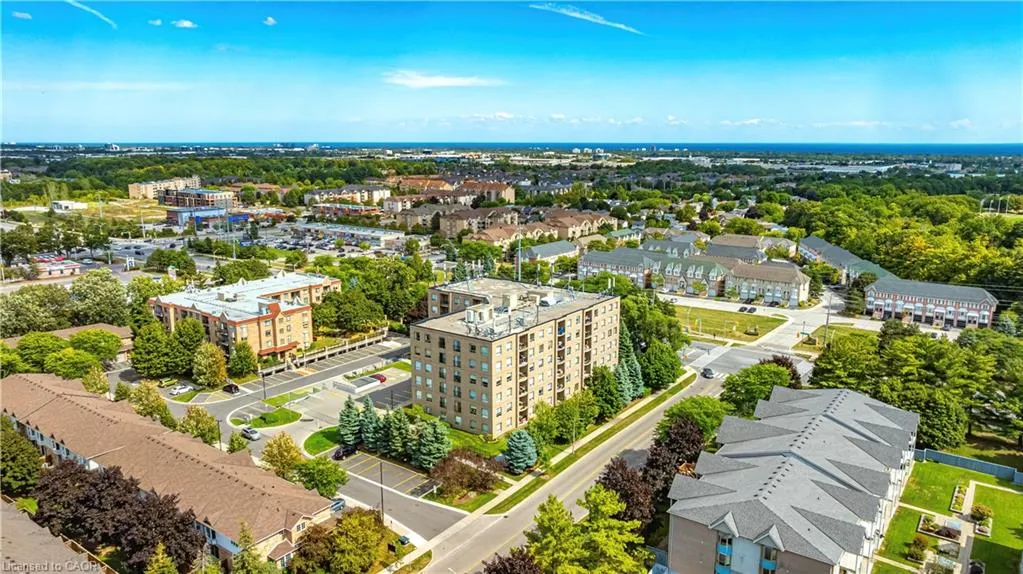 3497 Upper Middle Road, #305