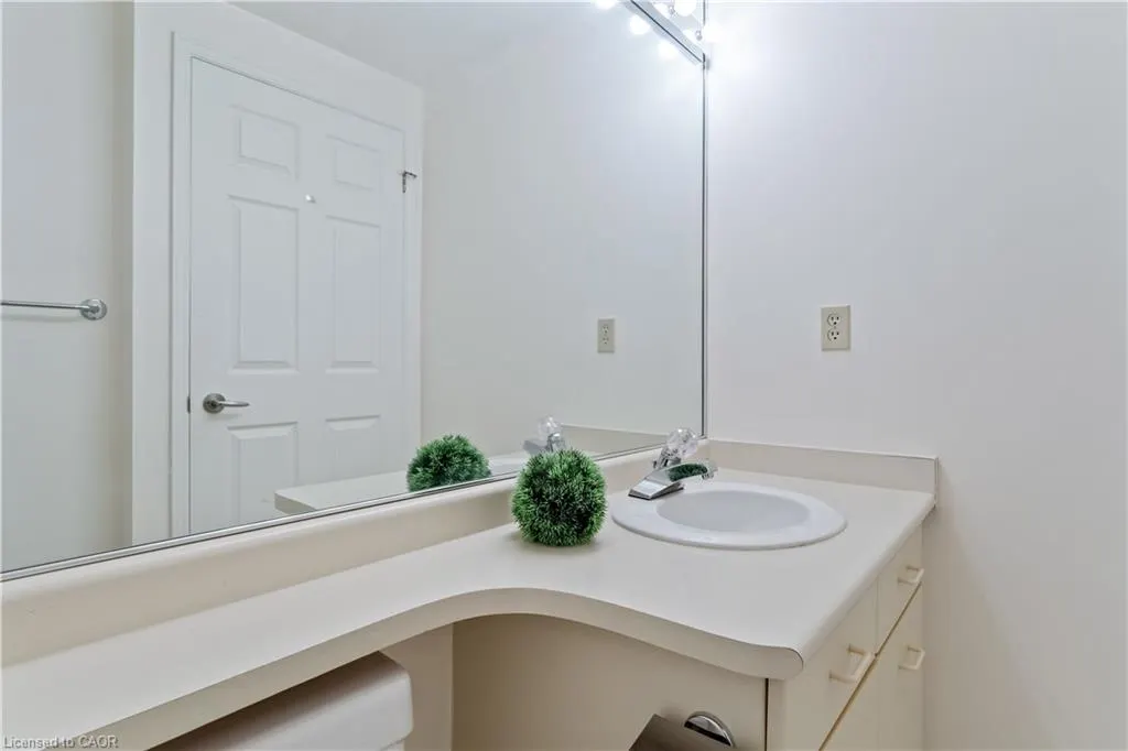 430 Pearl Street, #410