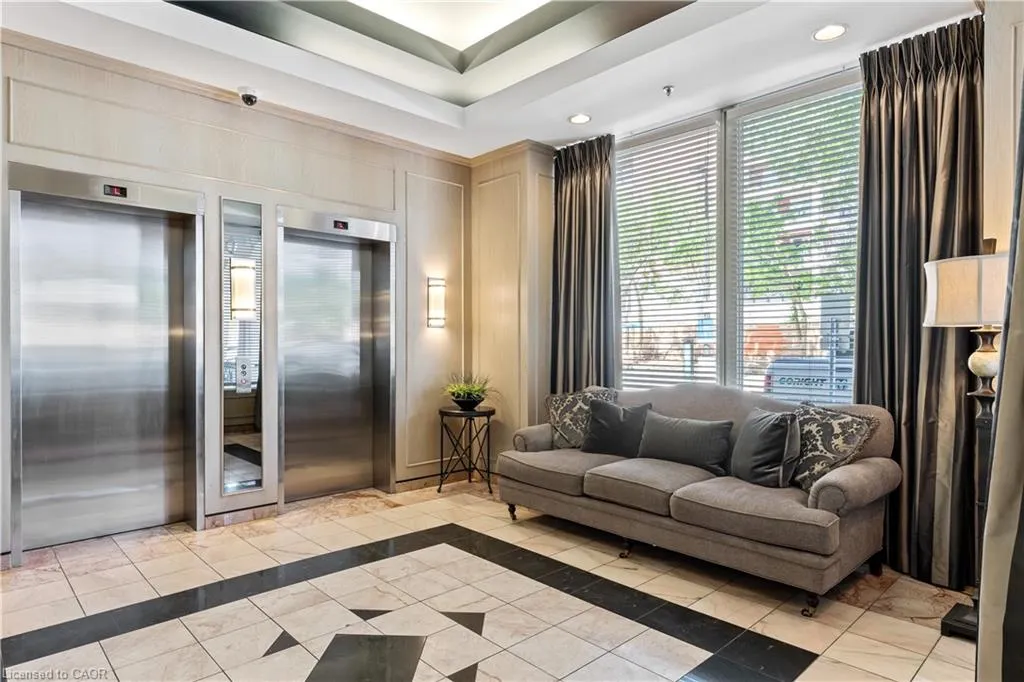 430 Pearl Street, #410