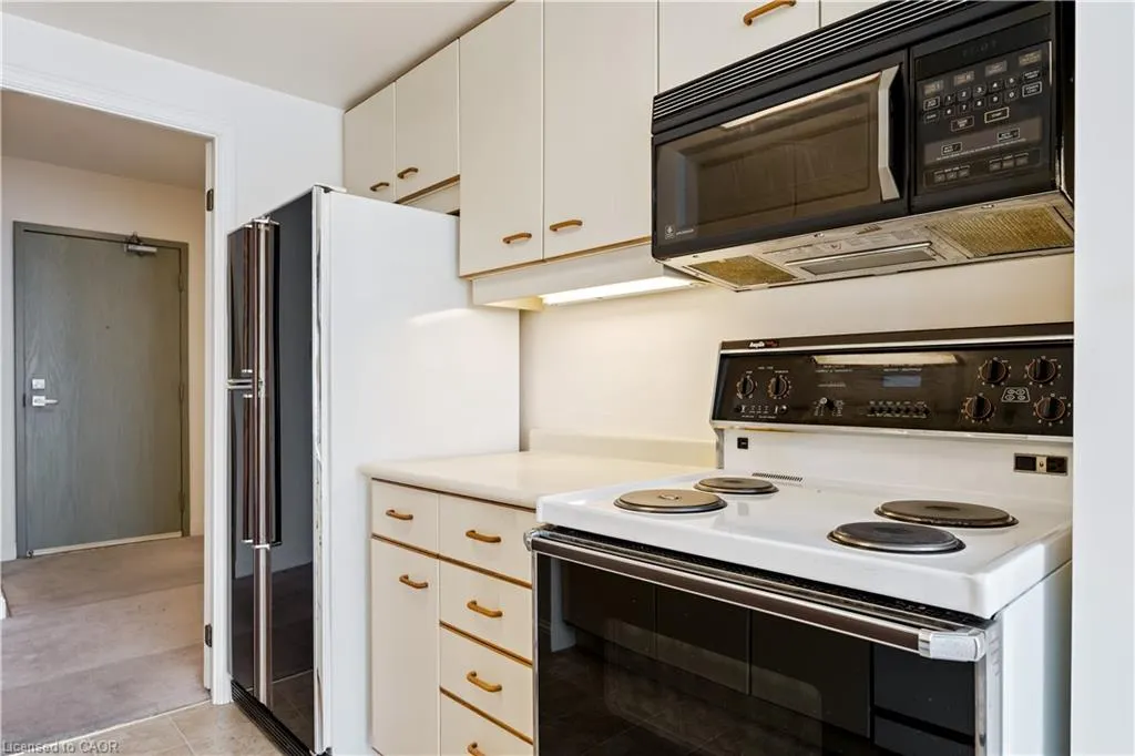 430 Pearl Street, #410