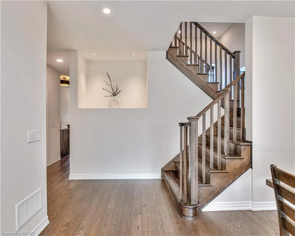 110 Haldimand Street