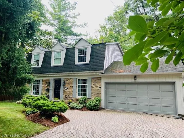 206 Rossmore Boulevard