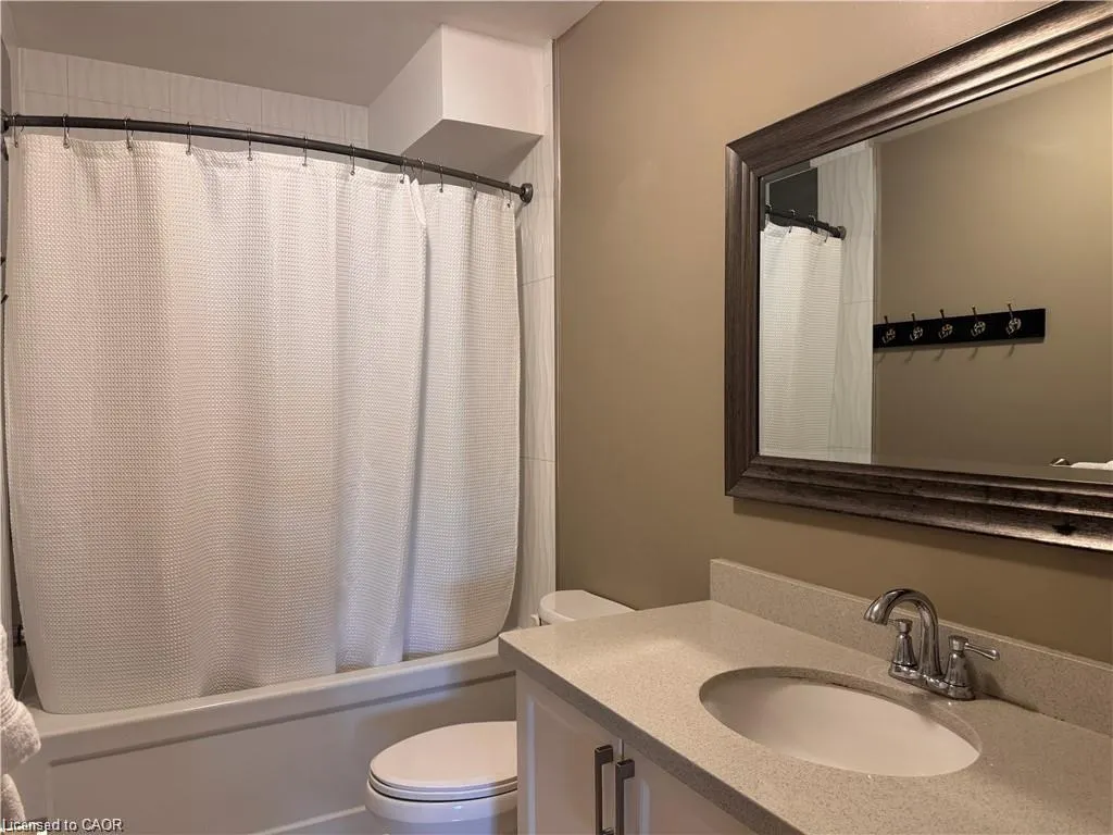 122 Courtland Avenue, #4