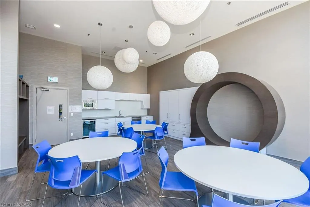 2081 Fairview Street, #1703