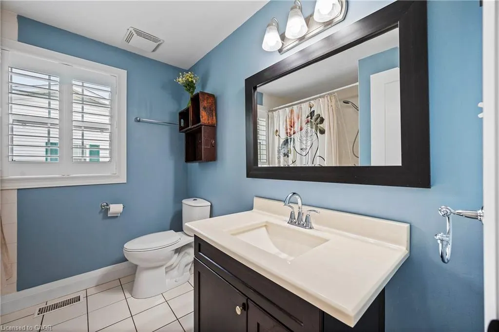 465 Woolwich Street N, #32