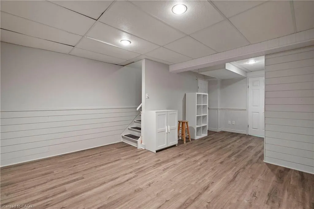 465 Woolwich Street N, #32